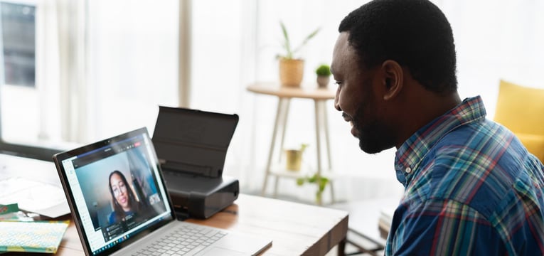 6 tips to look more professional in virtual settings